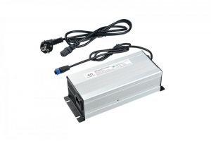 Rychlonabíječka baterie k elektromotoru SPIRIT 1.0 PLUS / EVO